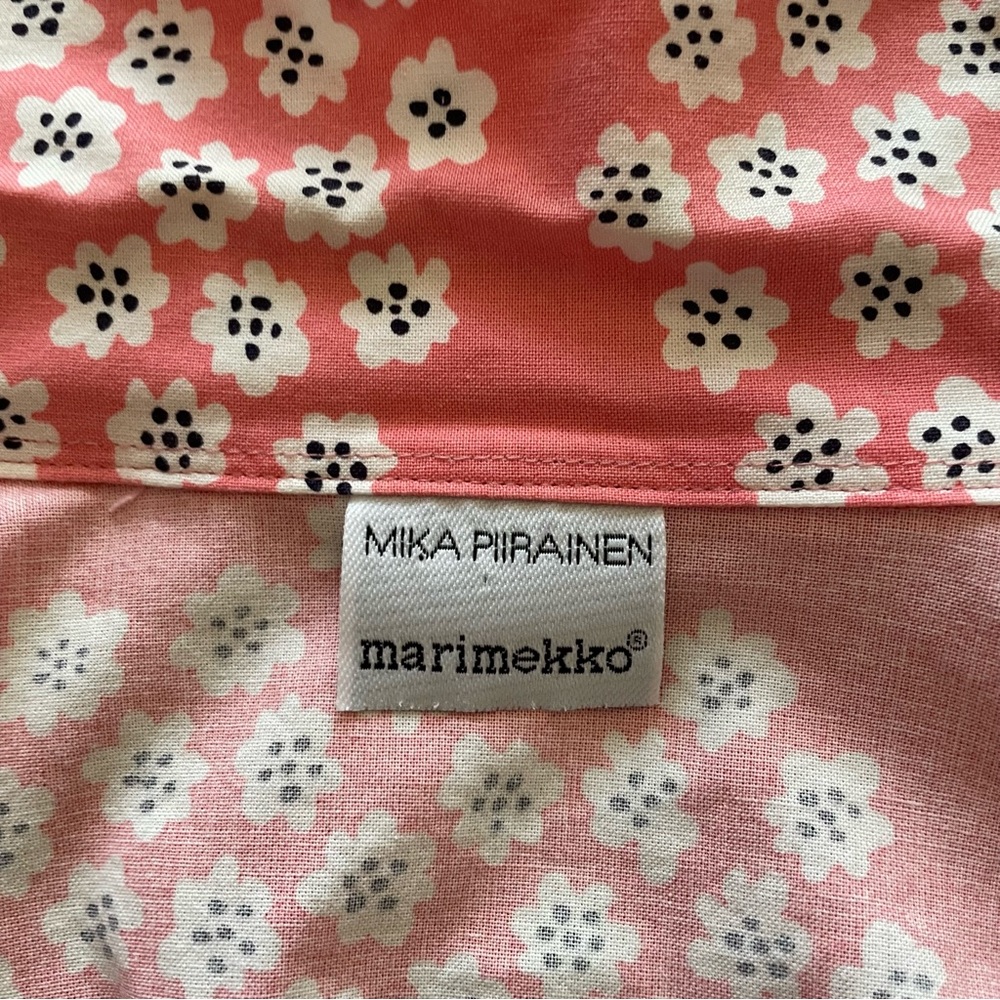 Marimekko Floral Button-Up Top in Coral Pink and White size M - Picture 10 of 12